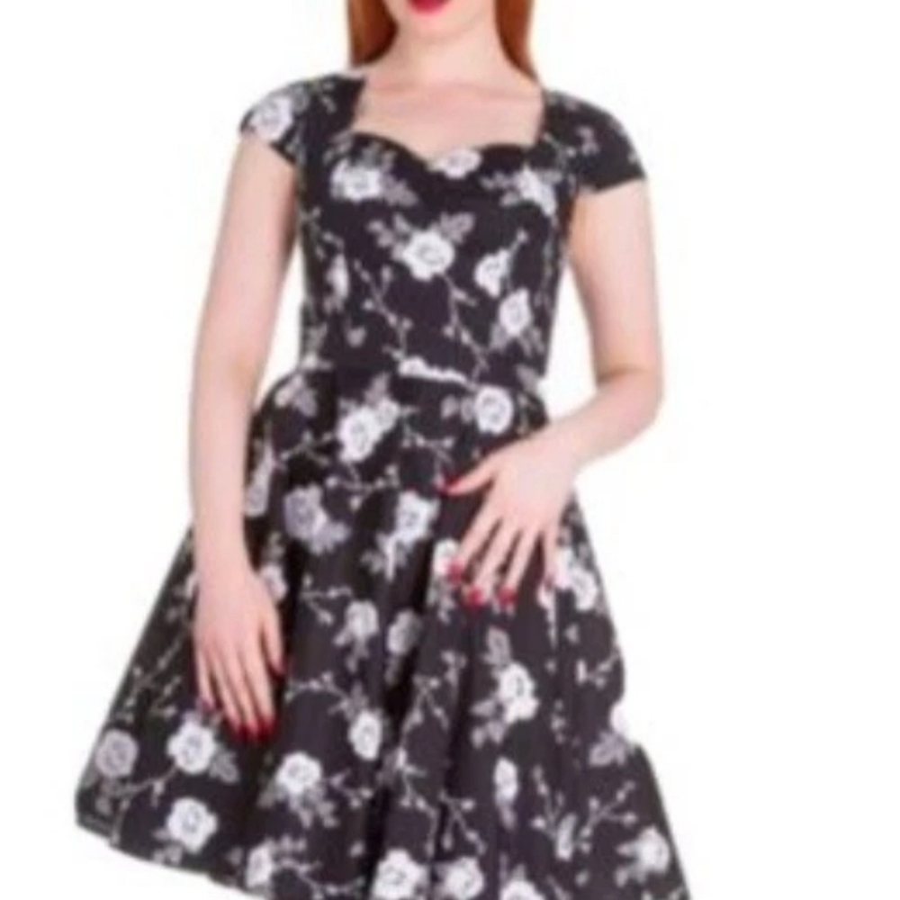 Hell Bunny Vixen Floral Black Dress